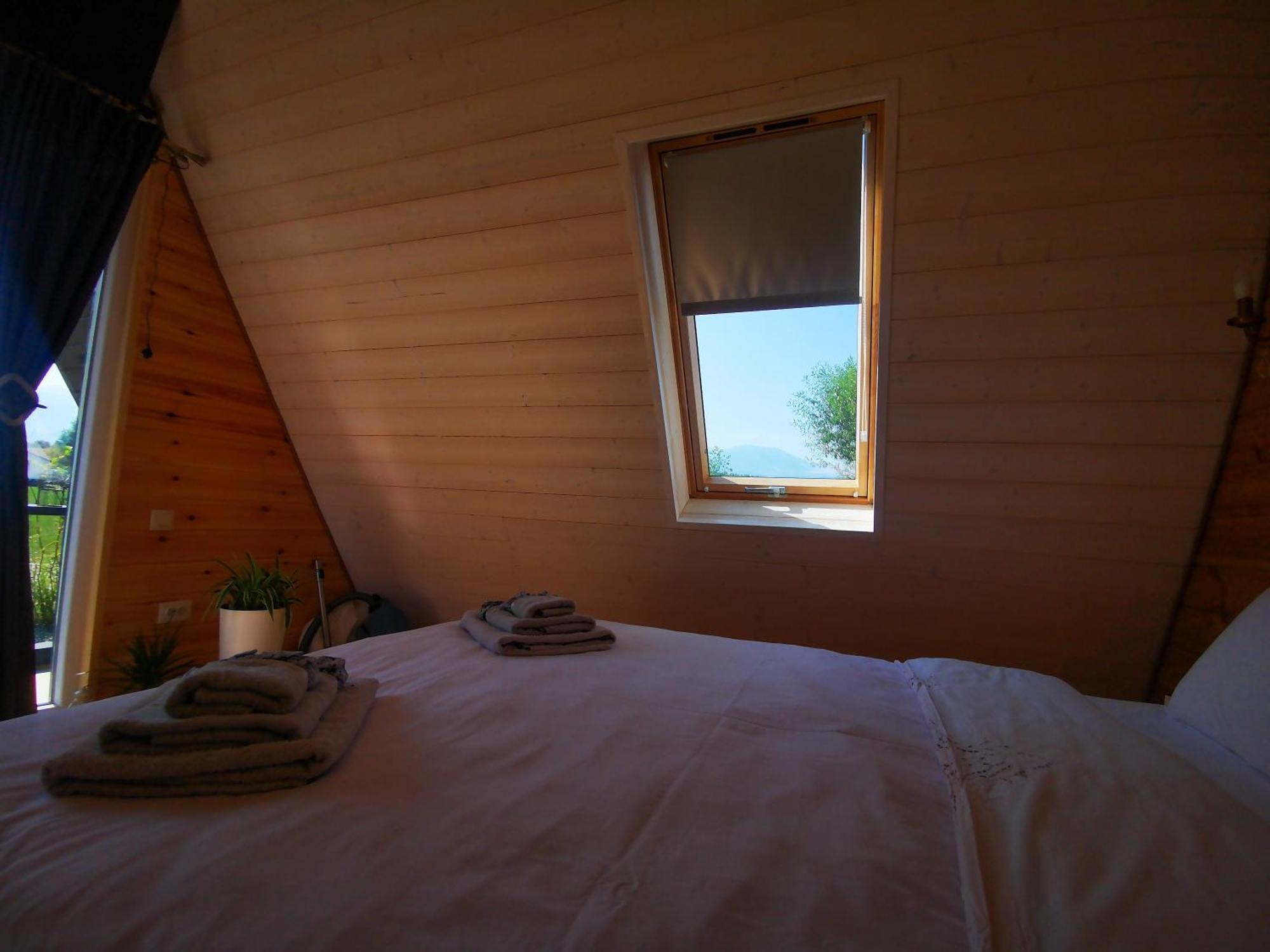 פורומבקו דה סוס Linistea Muntilor Chalet מראה חיצוני תמונה