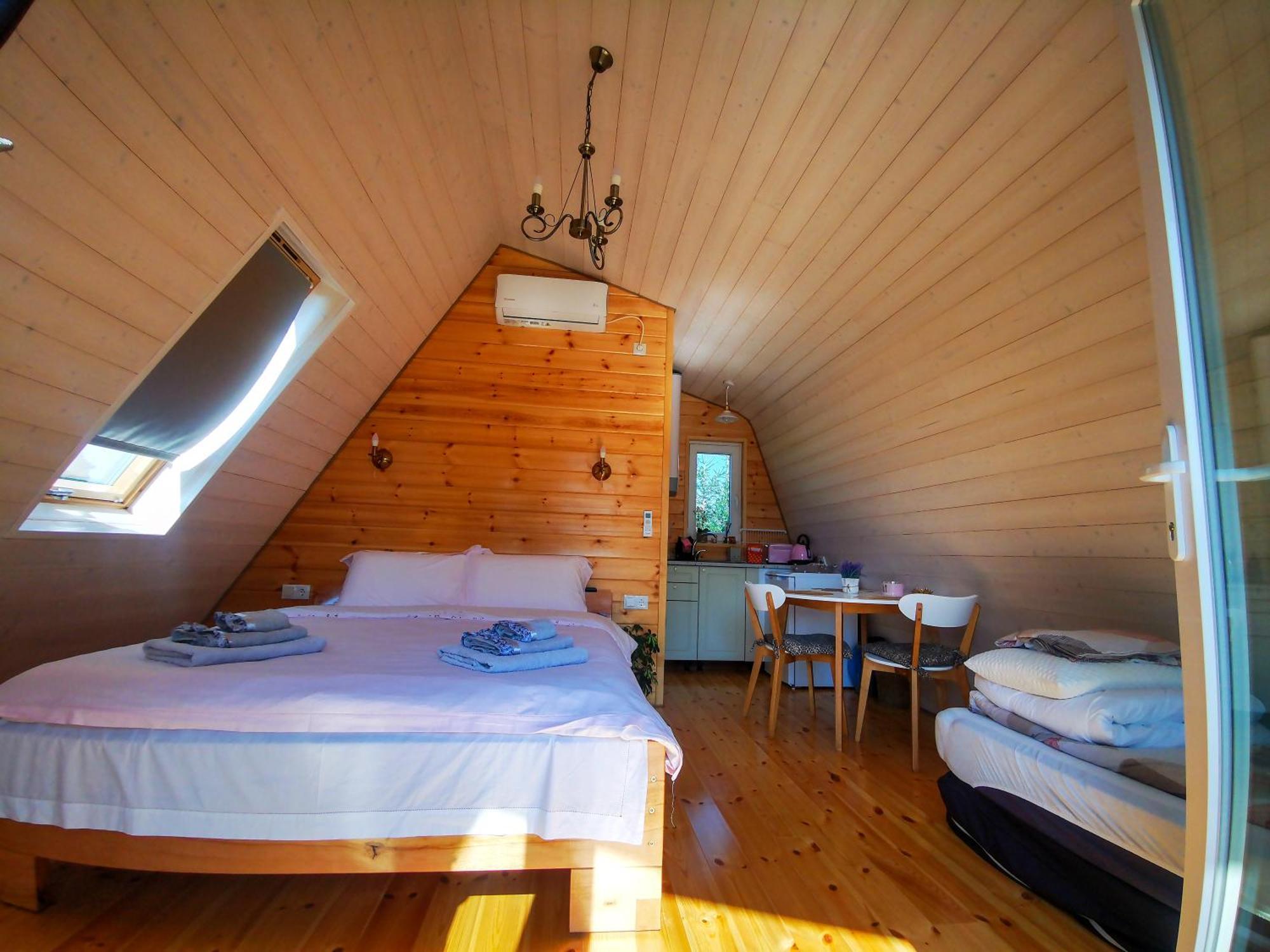 פורומבקו דה סוס Linistea Muntilor Chalet מראה חיצוני תמונה